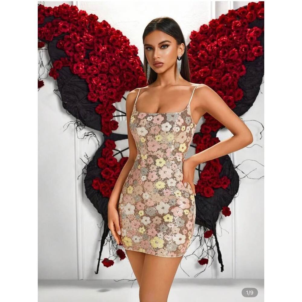 New rose gold Sequin dress size S